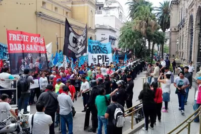 Si el Gobierno no puede dar respuestas concretas, pediremos comida en los supermercados