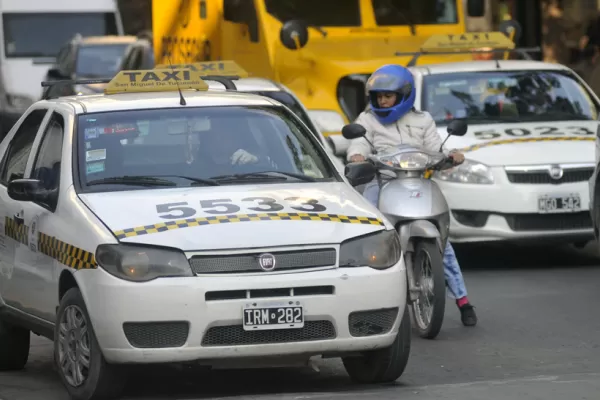 Seguridad y confort: estos son los motivos por lo que los tucumanos elegirían Uber en vez de los taxis