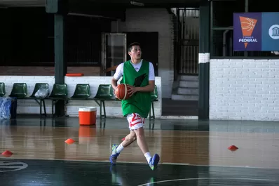 El invicto Villa Ángela Basket, otro oponente de riesgo para Mitre