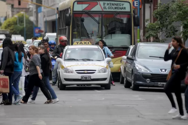 La Capital enfrentará a Uber con su propia aplicación