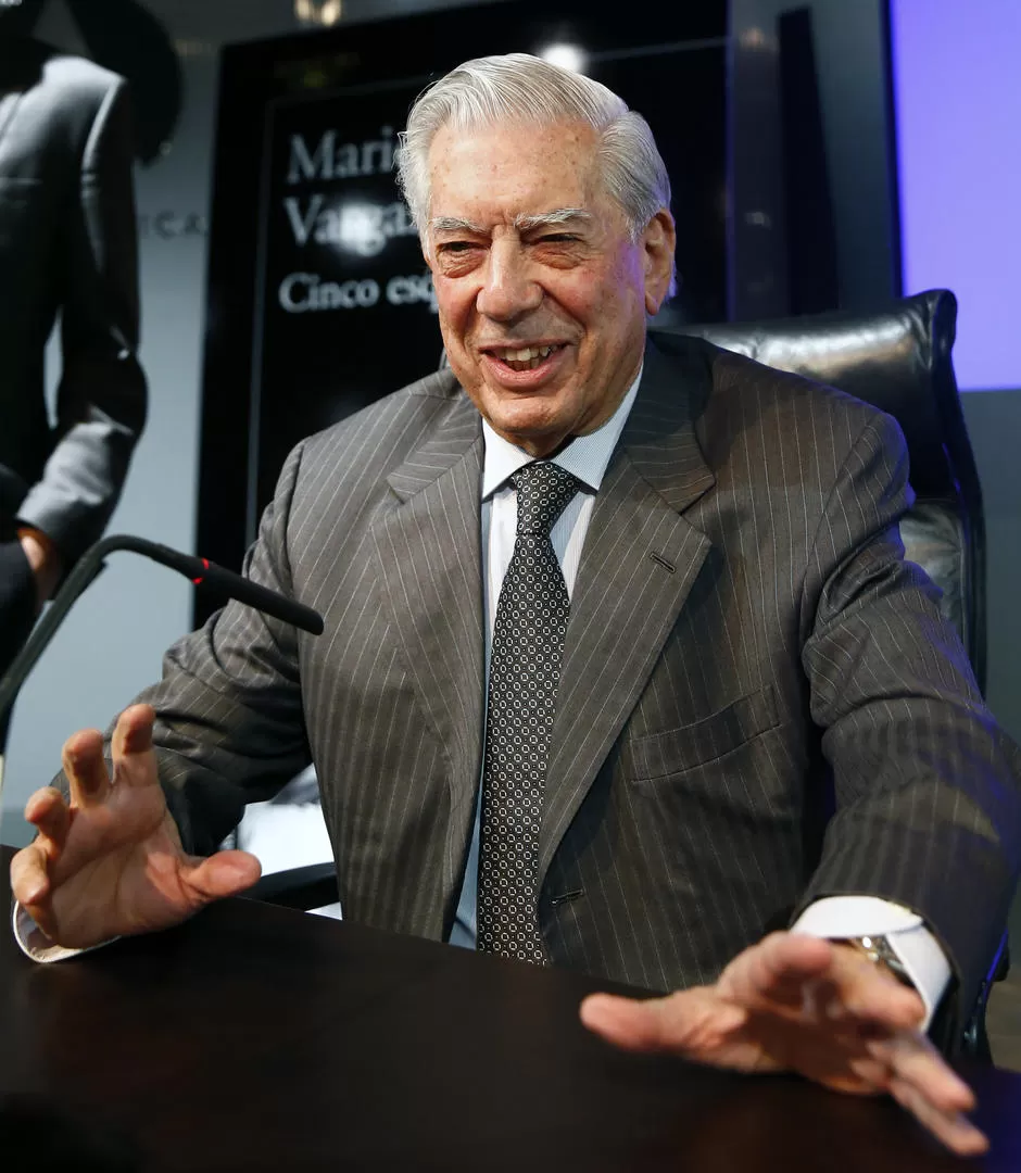 CONTRA EL AMARILLISMO. Vargas Llosa lo sufrió en carne propia. Reuters.-