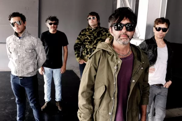 La banda reversiona sus temas