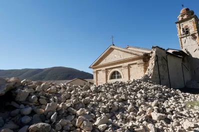 Un terremoto sacudió Italia y dejó 20 heridos