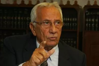 Recalde anticipa problemas si la Justicia envía a prisión a Cristina