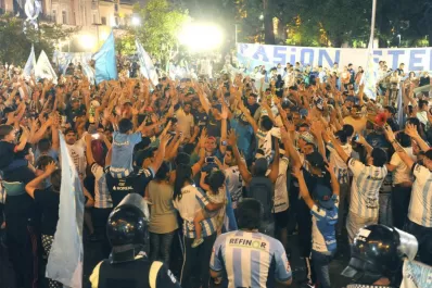Video: los hinchas de Atlético tuvieron una fiesta “Monumental”
