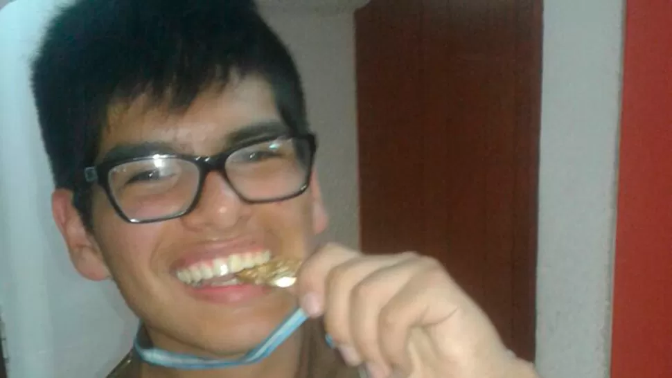 Ernesto, el tucumano de oro que sueña con llegar a la Olimpíada Internacional de Química