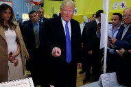 Video: en medio de abucheos, así votó Donald Trump