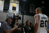 Ginóbili alentó a los jóvenes norteamericanos para votar y no oculta su crítica a Trump