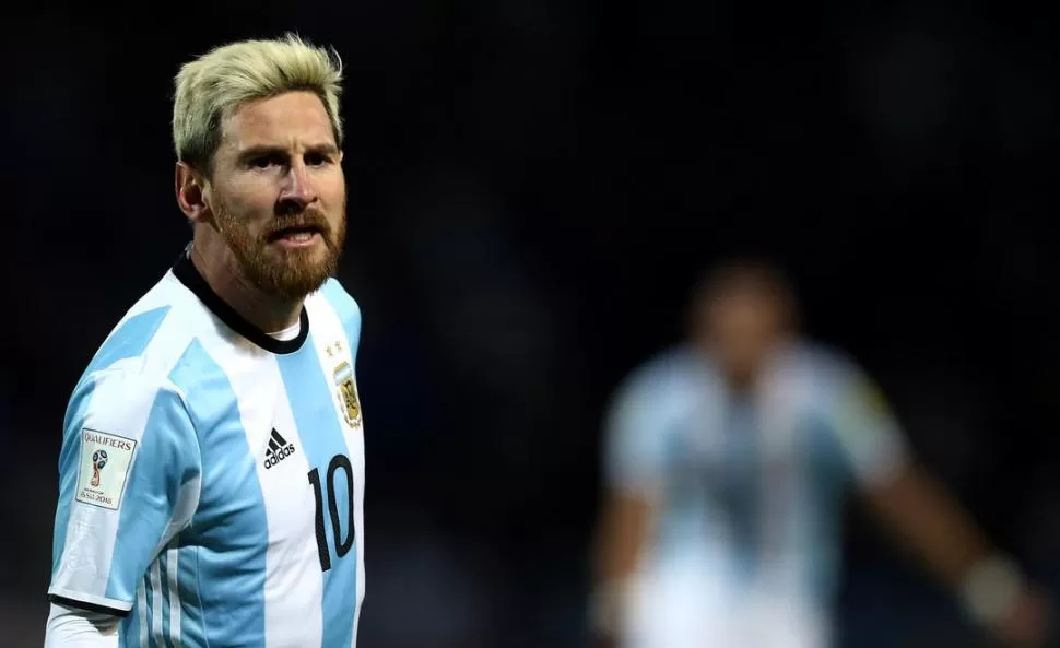 CLAVE. Messi es el “as” de espadas de un equipo que no encuentra el rumbo. reuters