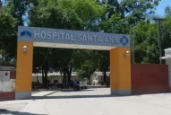 Protesta para exigir mejoras en el hospital de Santa Ana