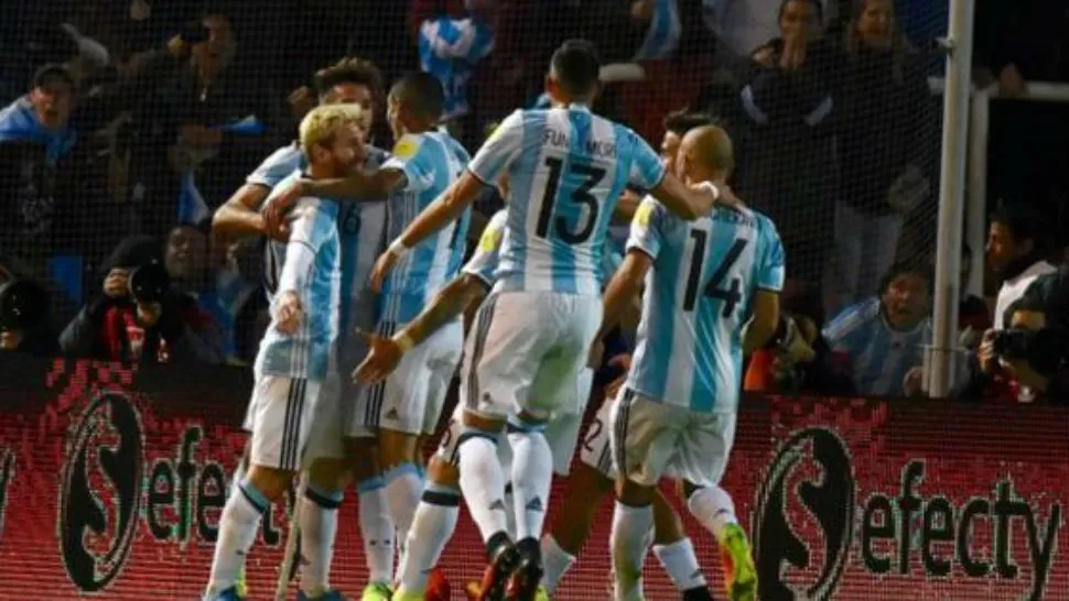 Con la fantasía de Messi, Argentina goleó a Colombia y quedó quinta en la tabla