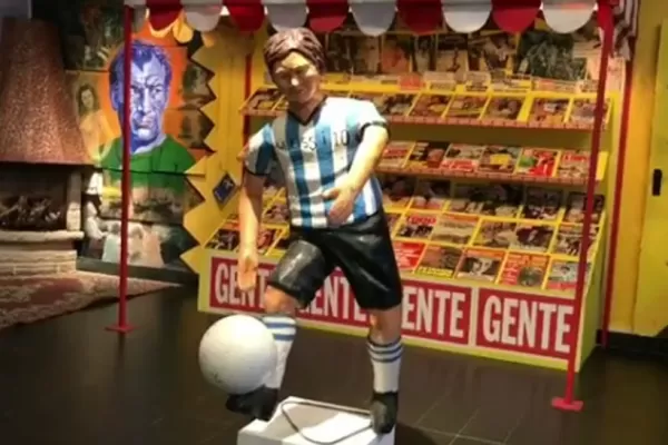 La estatua de Messi: desde Famaillá a la muestra Ser Nacional, en Buenos Aires