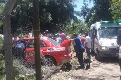 Reginato se despistó en Monteros y su copiloto se fracturó el codo