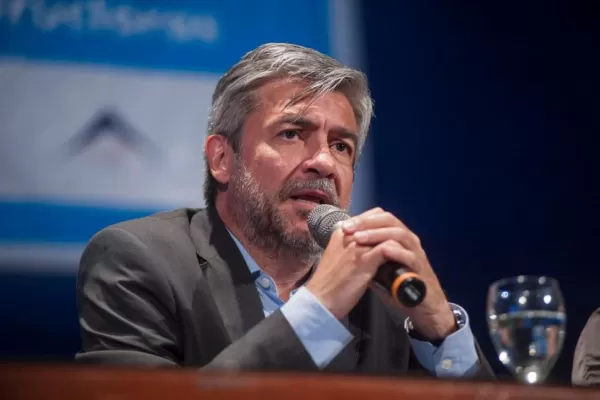 Se terminó el modelo de amiguismo; de hijos y entenados