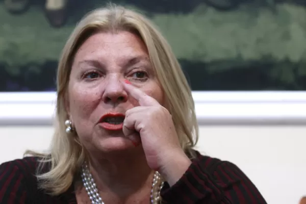 Carrió: los últimos números de la economía son muy difíciles