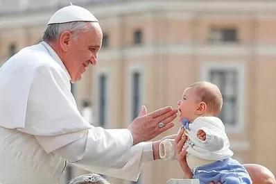 Cinco claves para entender el cambio del papa Francisco con respecto al aborto