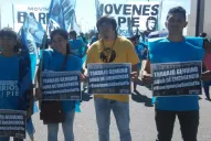 Barrios de Pie reclamó un bono de fin de año con cortes de rutas y puentes en toda la provincia