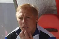 Roberto Sensini se sumó a la lista de candidatos de DT para Atlético