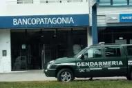 Allanaron tres bancos en busca de documentación de Hotesur