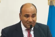 Manzur confirmó que la Provincia adelantará el pago del medio aguinaldo y de los sueldos de diciembre