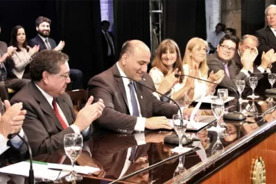 Manzur asumió la presidencia pro tempore de la Zicosur: es muy importante para Tucumán