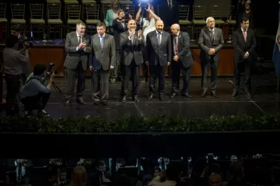Manzur: “somos ricos, pero tenemos pobreza porque no supimos trabajar en conjunto”