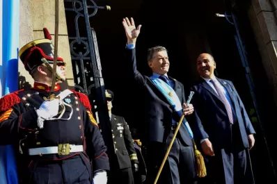 Macri-Manzur, un vínculo con desconfianza