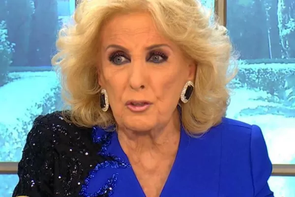 ¡Otra vez! Mirtha Legrand volvió a sorprender con sus preguntas a una actiz golpeada
