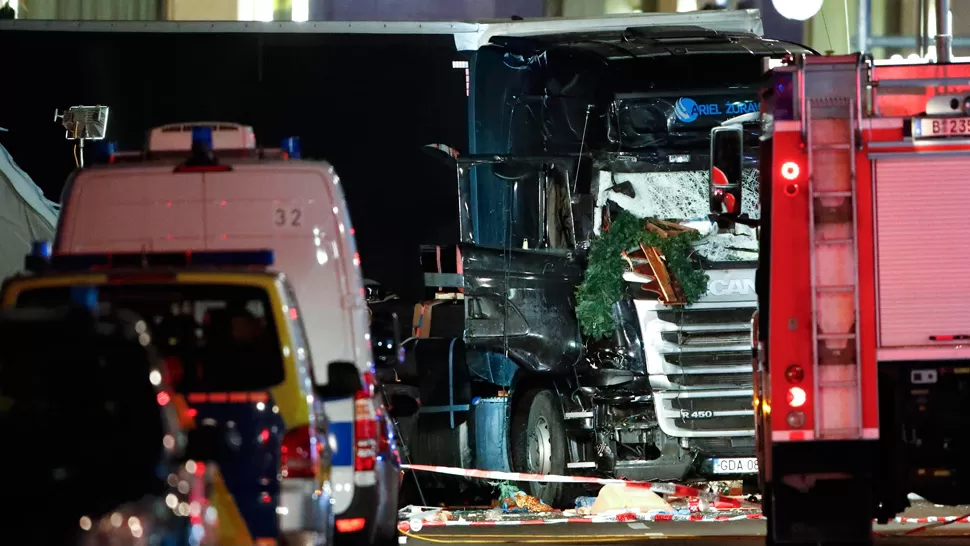 Elevan a 12 las víctimas por el camión que arremetió contra un mercado navideño de Alemania
