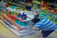 Video: en una semana, robaron por tercera vez en una farmacia