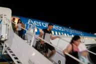Un avión de Aerolíneas Argentinas no pudo aterrizar en Tucumán y fue desviado a Córdoba
