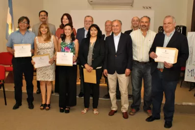 La Fundación Miguel Lillo homenajeó a nueve diputados nacionales