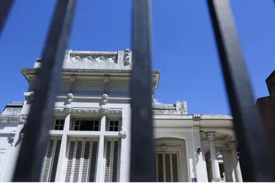 Juntan firmas contra la demolición de la casa Sucar en Change.org