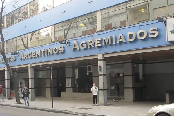 Clubes en crisis: no están dadas las condiciones para que se reanude el torneo