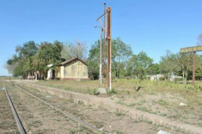 Un pequeño falleció ahogado mientras jugaba en la pileta