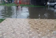 La granizada en Simoca, calles inundadas en la ciudad y una pileta natural en Banda del Río Salí