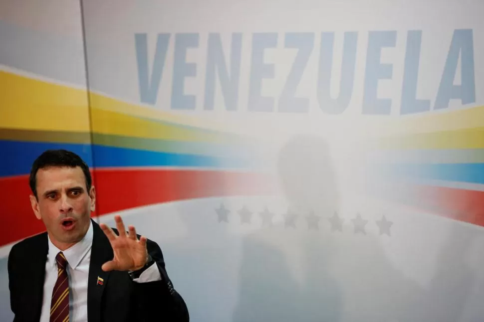 OPOSITOR. El venezolano Capriles dice que Maduro trata de ensuciarlo. reuters
