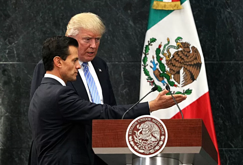 ENRIQUE PEÑA NIETO Y DONALD TRUMP. Presidente mexicano y norteamericano. FOTO TOMADA DE ELPAIS.COM