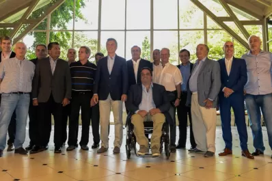 El sindicalismo apuesta al diálogo, pero ve con recelo la reconversión laboral que busca Macri