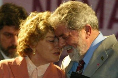 La esposa de Lula fue internada por un derrame cerebral