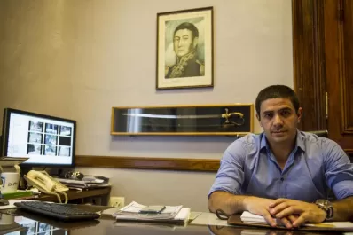 El PE pide una ley para castigar los ataques de vecinos a policías