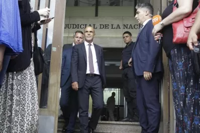 Arribas se aferra a un mail de Suiza para sostener sus dichos