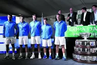 Calma y homenaje al campeón de la Copa Davis