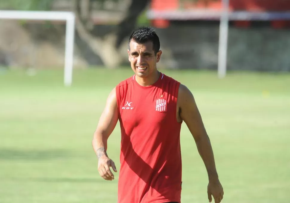 PRIMERA VEZ. A sus 34 años, Gracián jugará por primera vez la B Nacional. “San Martín debe dar el salto de calidad”, dijo. la gaceta / foto de héctor peralta 