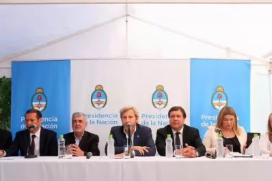 Alicia Kirchner se subió el sueldo
