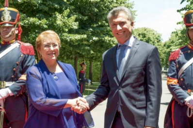 Macri, en Chile: tenemos desafíos tan grandes como la cordillera que nos separa