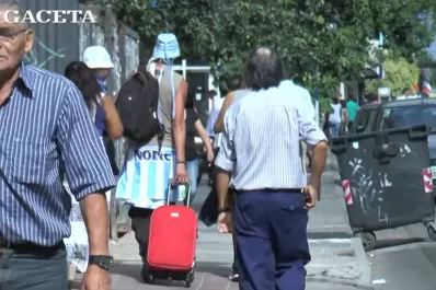 Volvieron los hinchas varados: viajaron 8.000 kilómetros, durmieron en un telo y ni siquiera llegaron a Quito