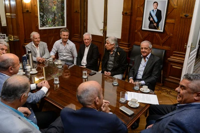 El acuerdo entre el Gobierno y la AFA podría adelantar el regreso del fútbol