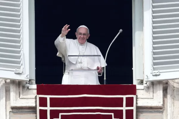 El Papa calificó de monstruosidad absoluta los abusos por parte de sacerdotes