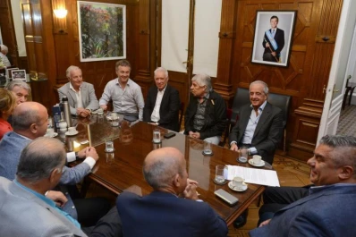 La Nación pagaría $ 530 millones y el fútbol volvería este mes